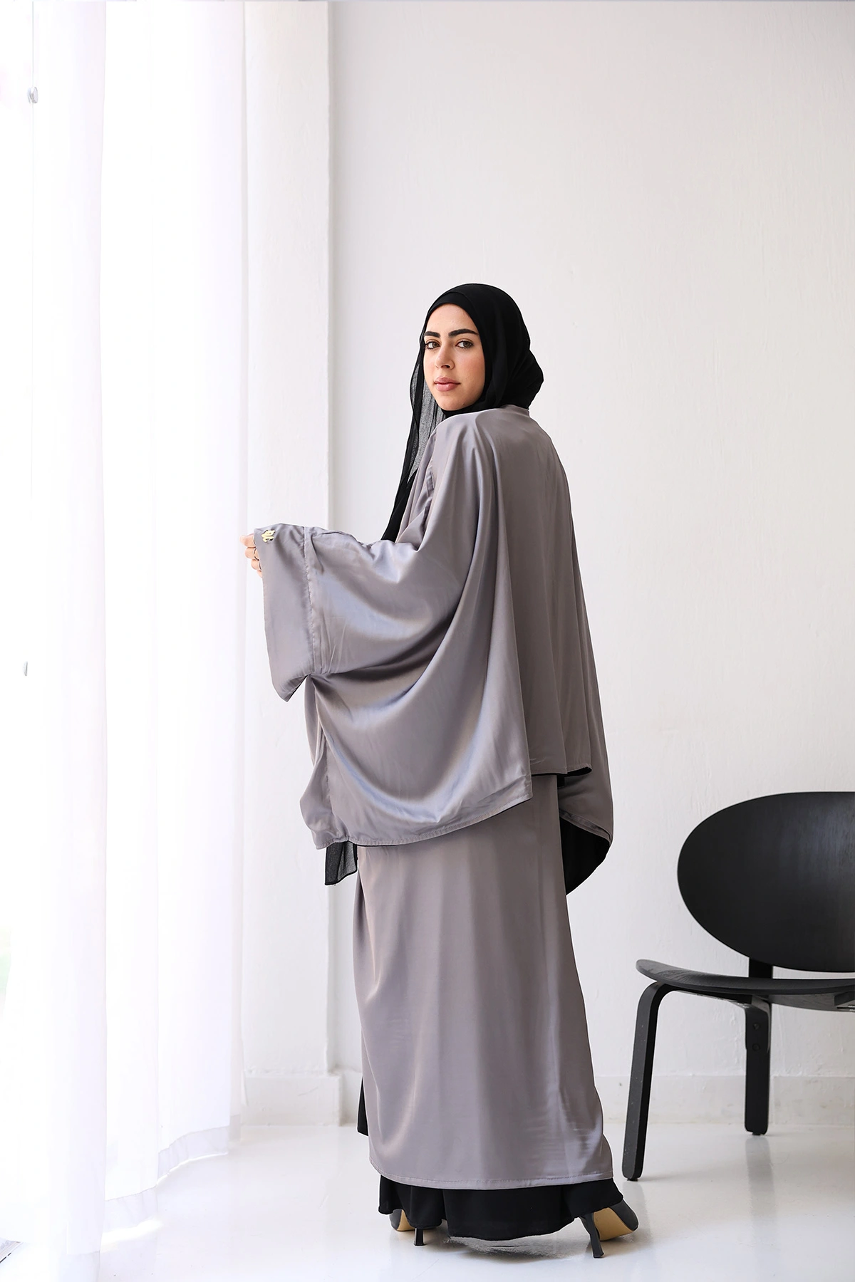 Convertible Dual-Tone Set - Image 2