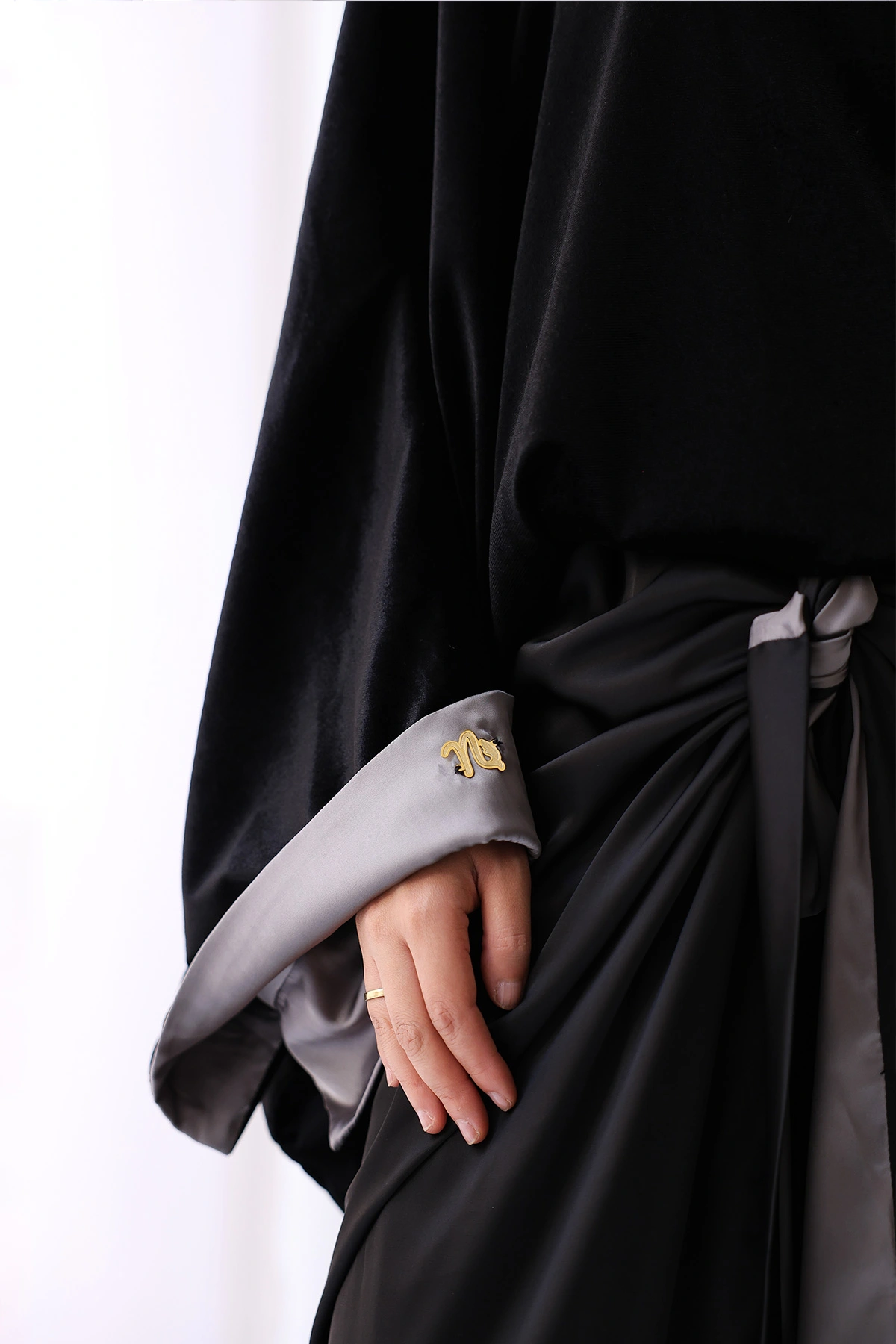 Convertible Dual-Tone Set - Image 6