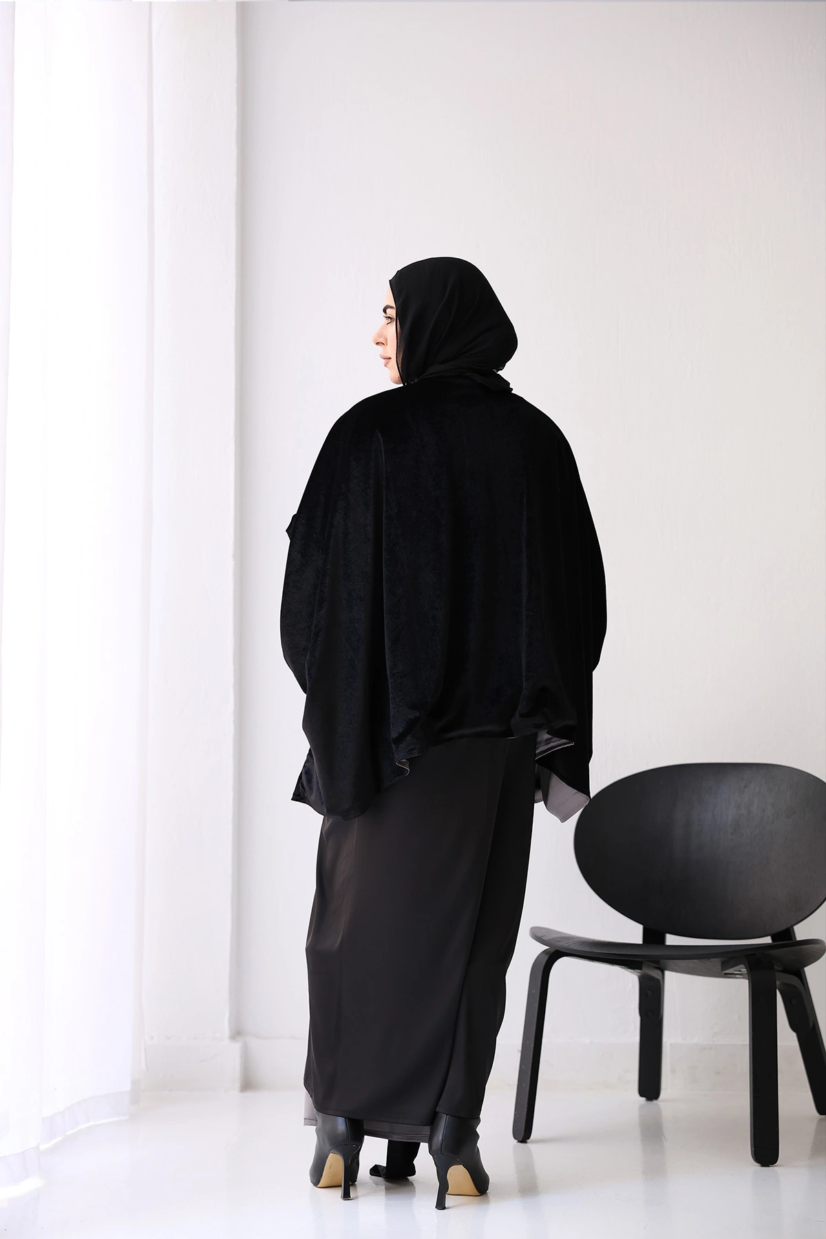 Convertible Dual-Tone Set - Image 7