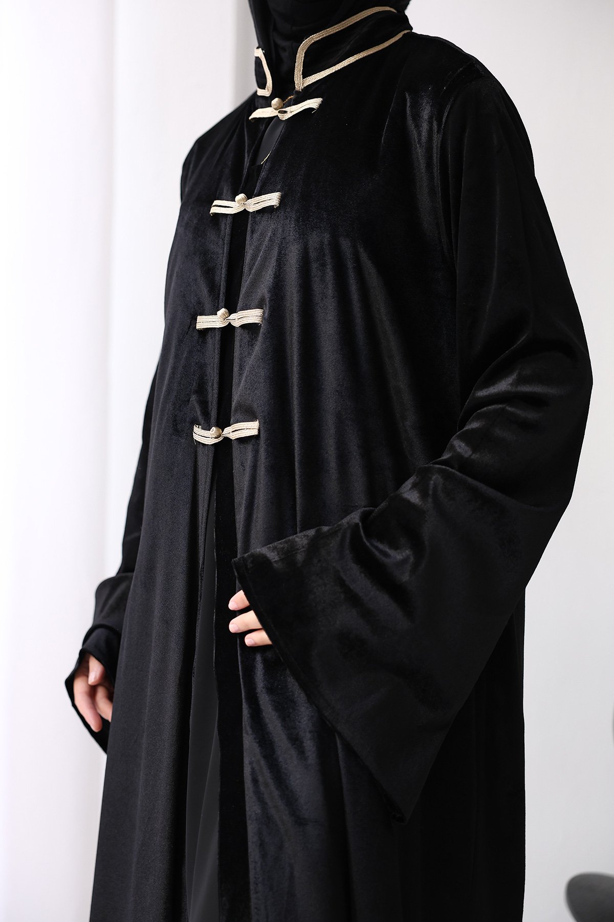 Royal velvet kaftan - Image 8